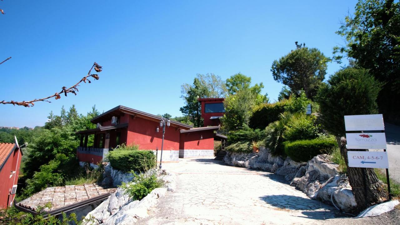 Relais Il Feudo Bed & Breakfast Beltiglio Екстериор снимка