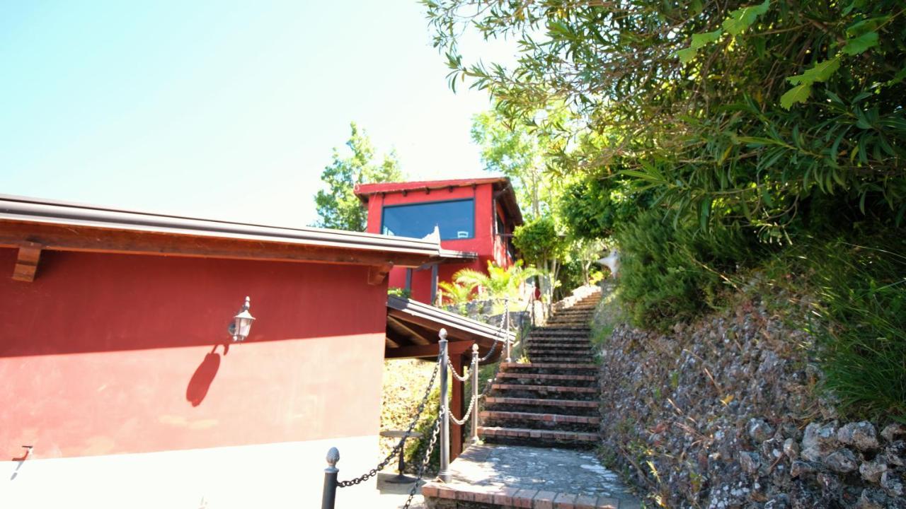 Relais Il Feudo Bed & Breakfast Beltiglio Екстериор снимка
